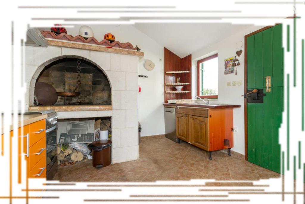 Hostel Oktarin Kaštela Exteriör bild