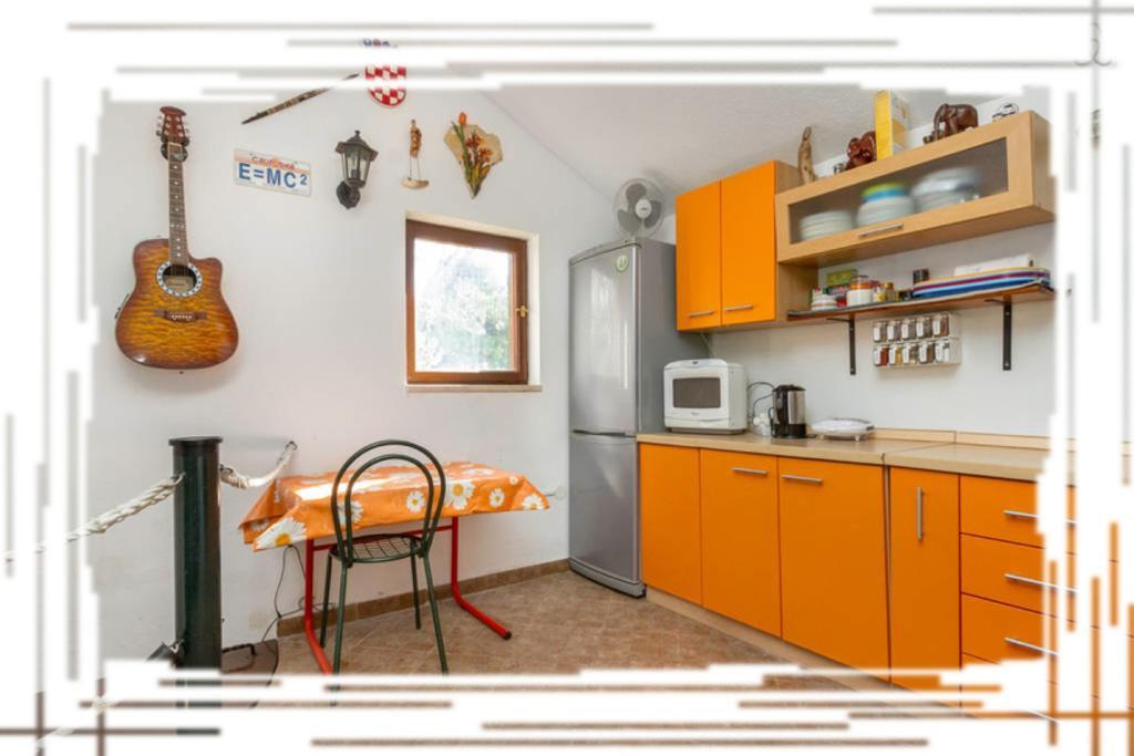 Hostel Oktarin Kaštela Exteriör bild