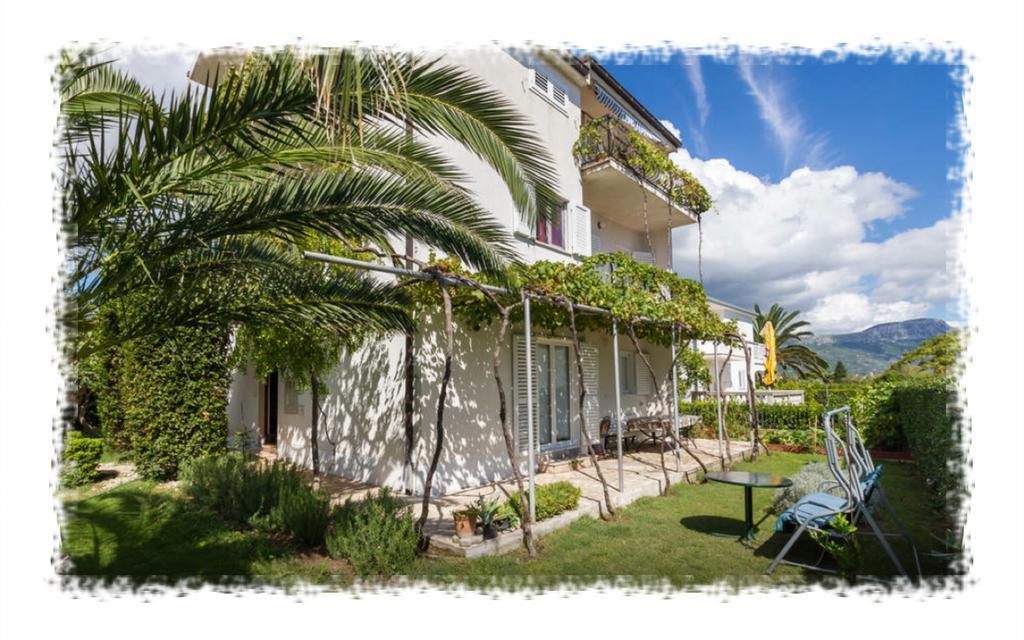 Hostel Oktarin Kaštela Exteriör bild