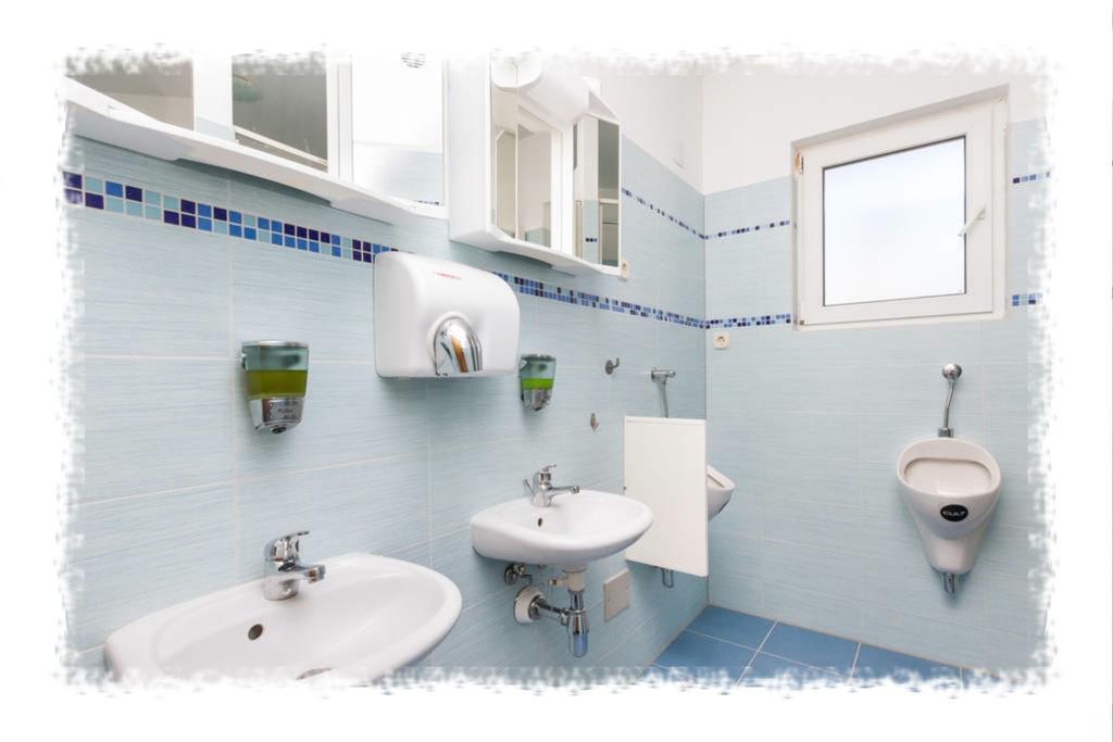 Hostel Oktarin Kaštela Exteriör bild